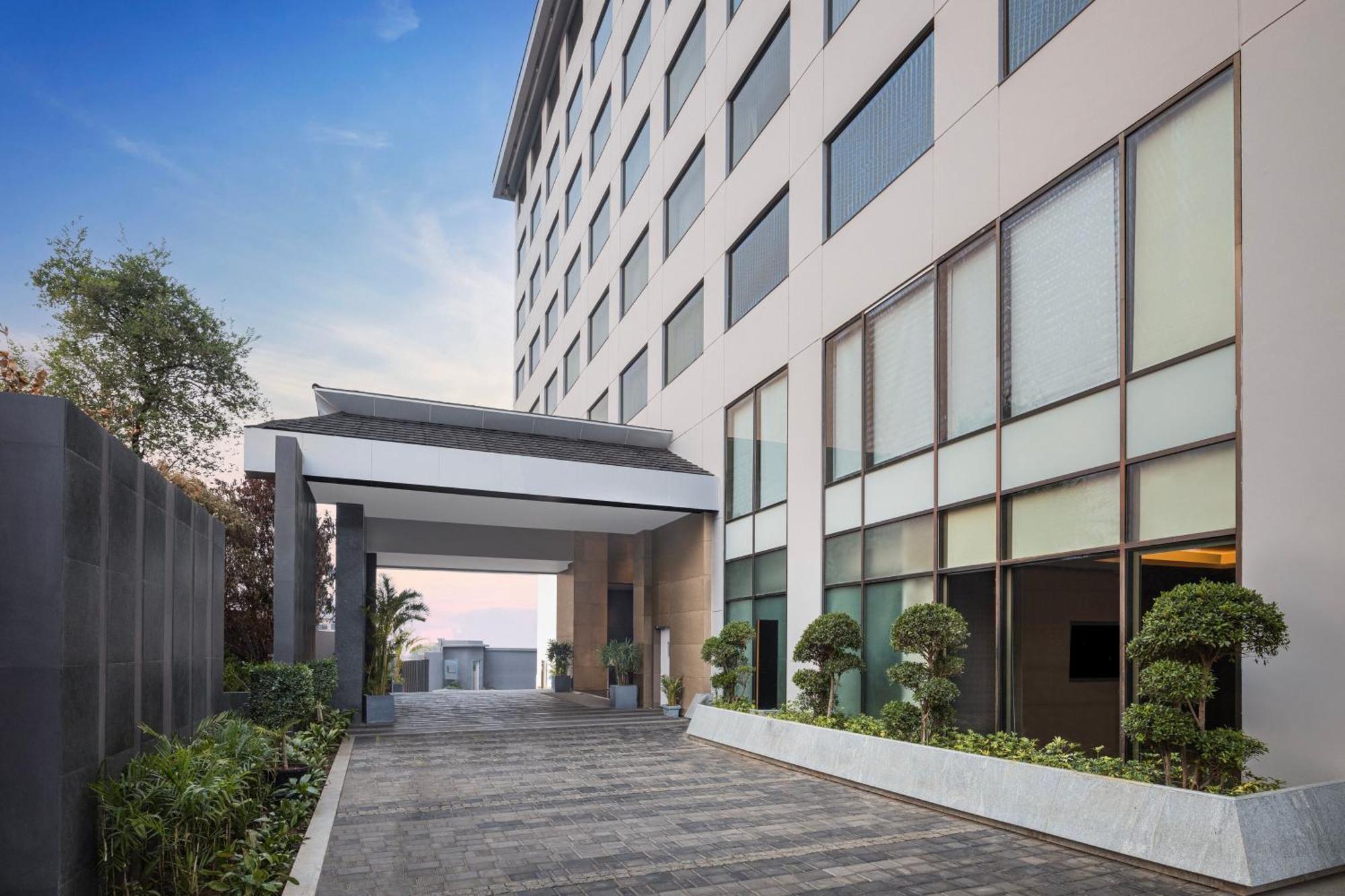 Courtyard By Marriott Shillong Exterior foto