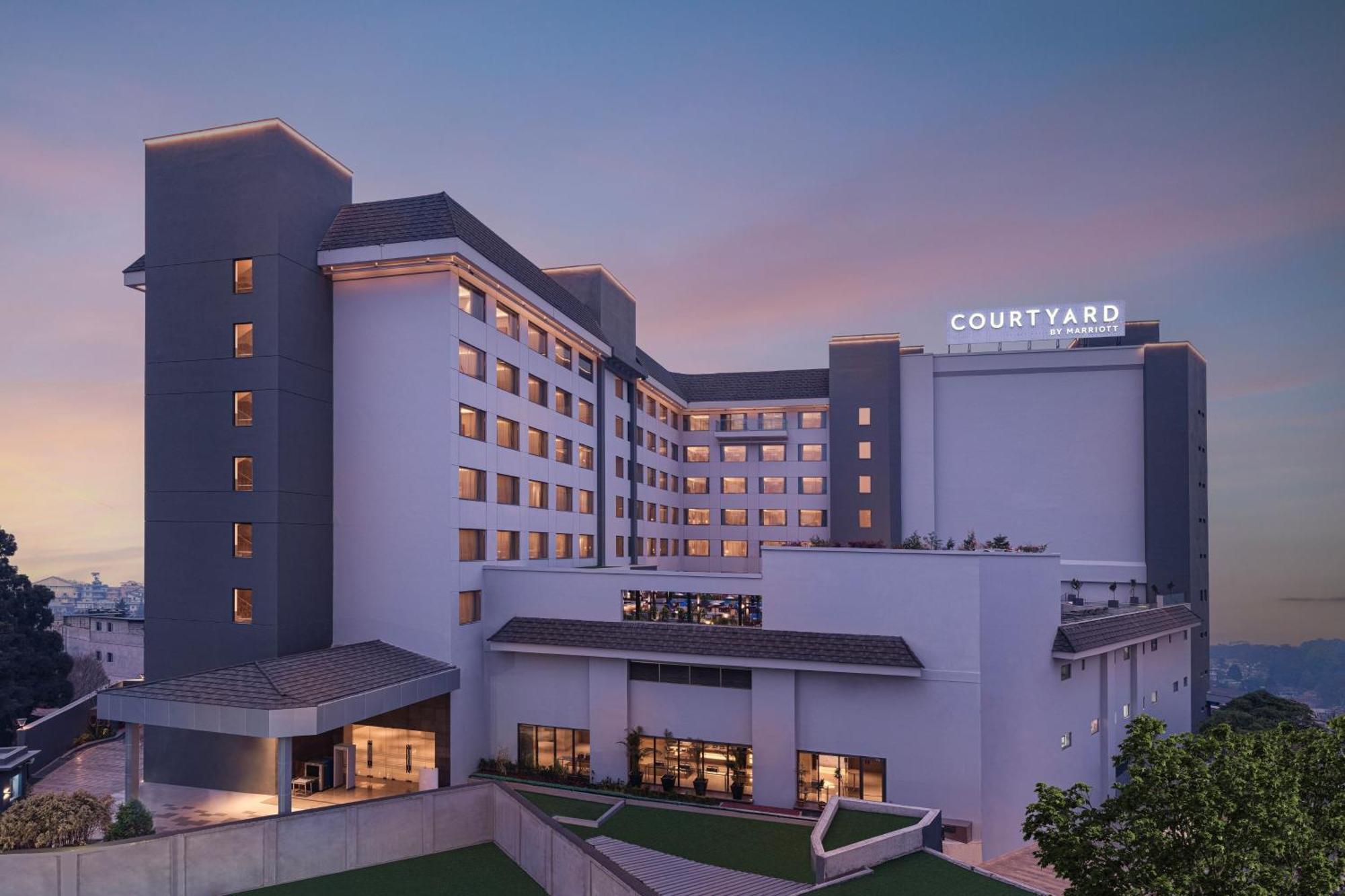 Courtyard By Marriott Shillong Exterior foto